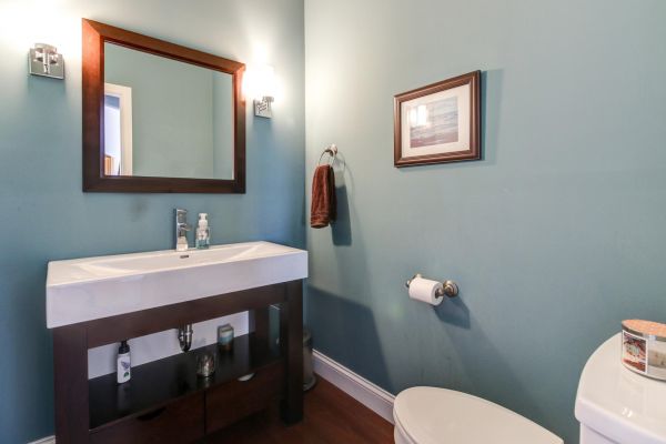 Cost of Powder Room Construction in Eden Prairie